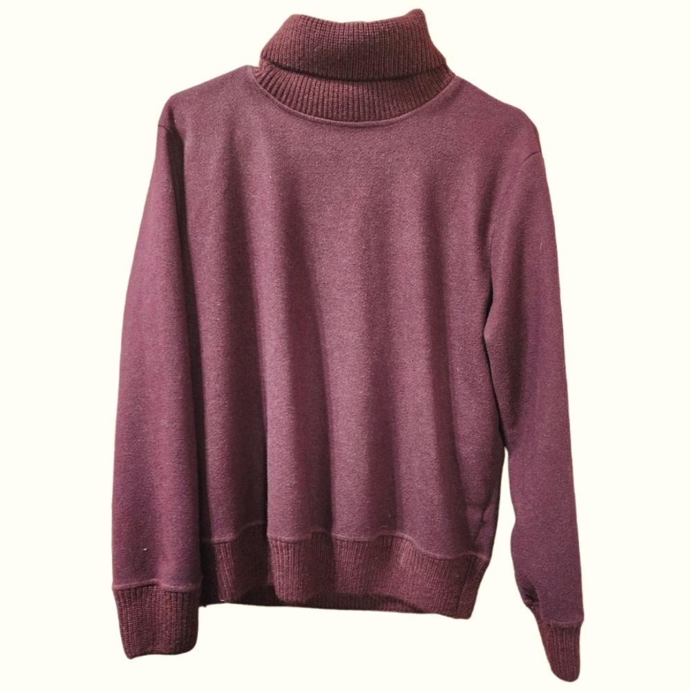 A New Day women’s burgundy shirt size M